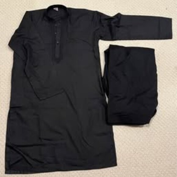 Gently used Muharram outfits- Ethnic Boys Kurta with shalwar - Picture 1 of 4